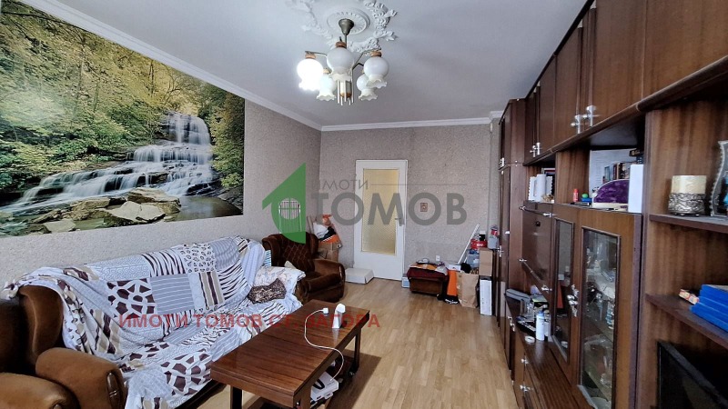 Продава  3-стаен град Стара Загора , Център , 84 кв.м | 19366178 - изображение [2]