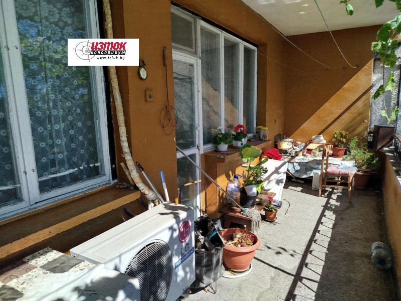 Продава  3-стаен област Пловдив , гр. Карлово , 110 кв.м | 87004078 - изображение [9]