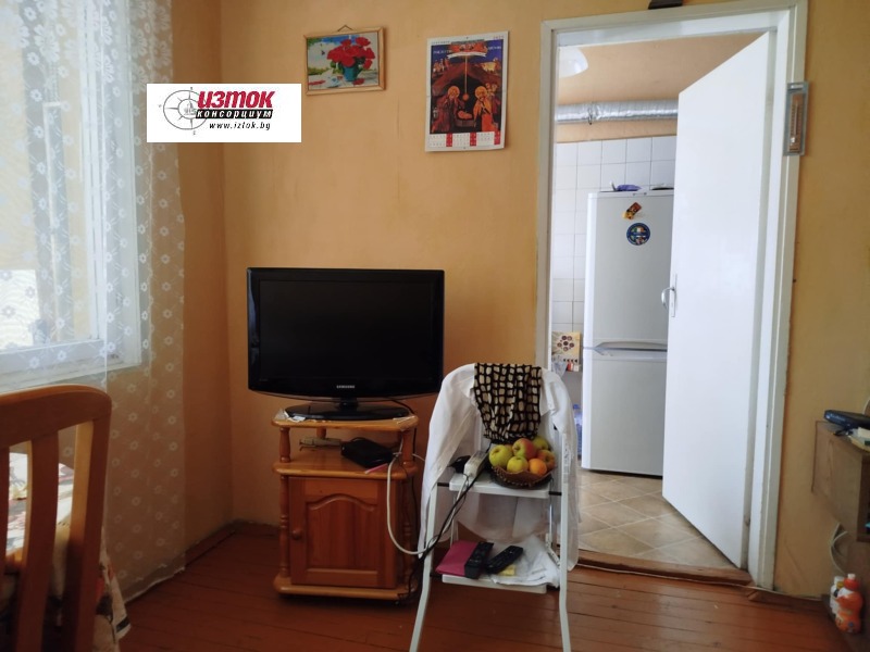 Продава  3-стаен област Пловдив , гр. Карлово , 110 кв.м | 87004078
