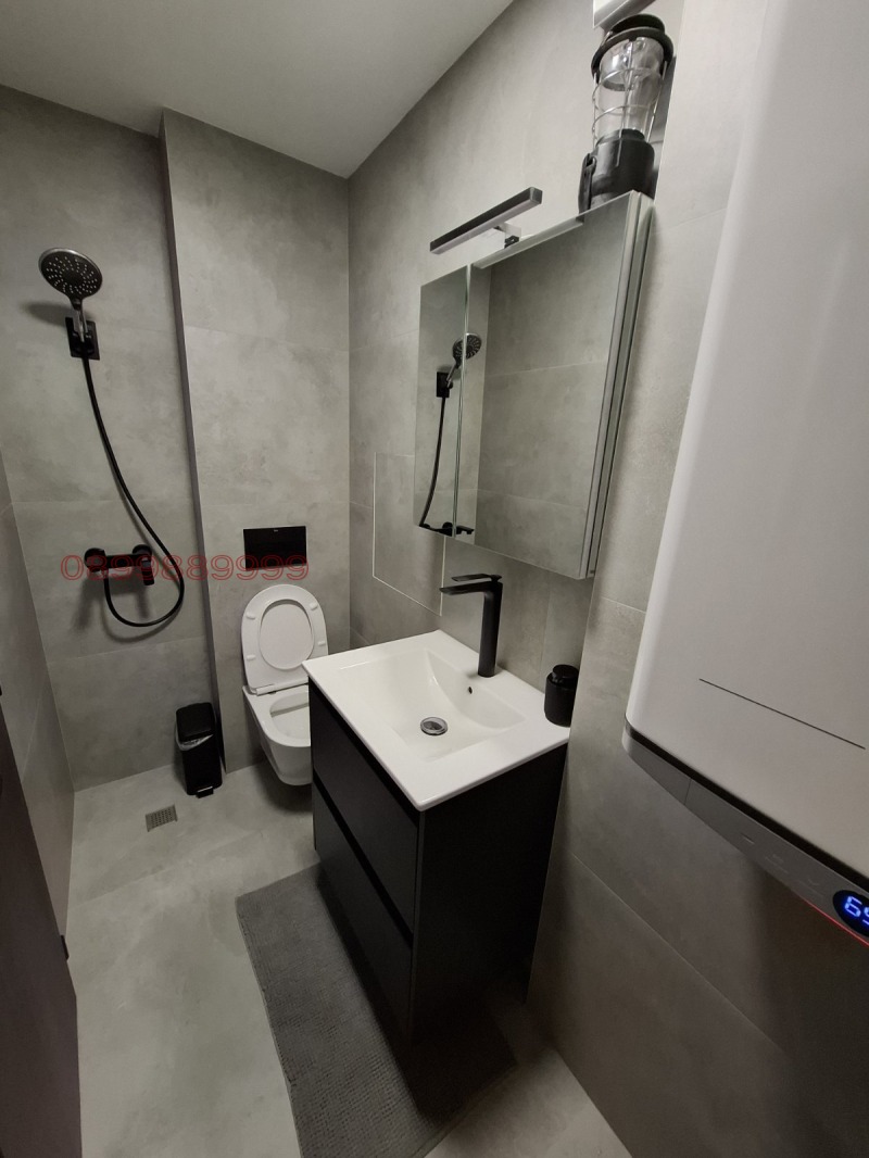 De vânzare  3 dormitoare Plovdiv , Țentâr , 146 mp | 63600453 - imagine [17]