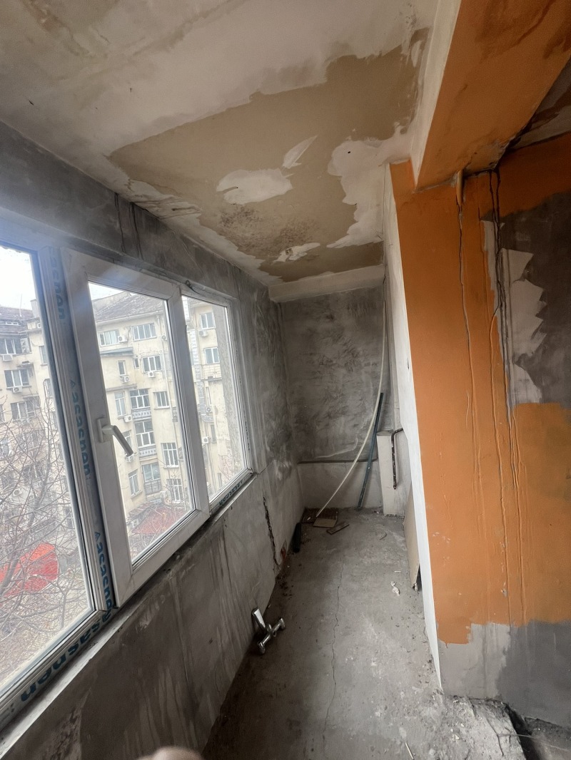 Продава АТЕЛИЕ, ТАВАН, гр. София, Център, снимка 4 - Апартаменти - 53562514