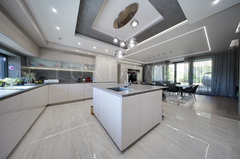 Til salg  Hus Sofia , Boyana , 528 kvm | 72329425 - billede [3]