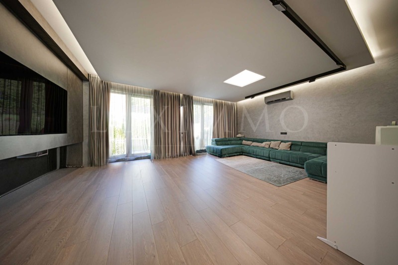 Til salg  Hus Sofia , Boyana , 528 kvm | 72329425