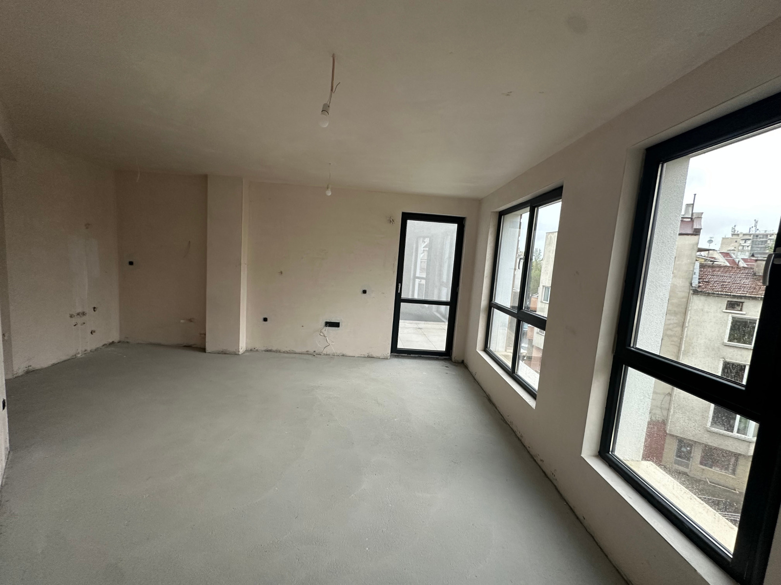 Продава 2-СТАЕН, гр. Пловдив, Кършияка, снимка 2 - Апартаменти - 55614648