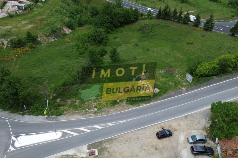 Продава ПАРЦЕЛ в област Кърджали, с. Кирково - 2251 кв.м / 68 000 € » 132 996.44 лв., ИМОТИБЪЛГАРИЯКЪРДЖАЛИ