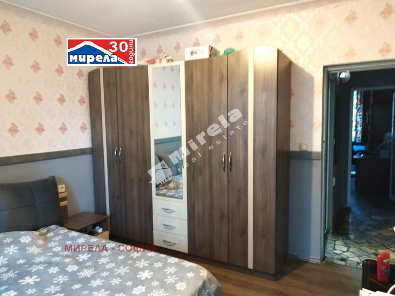 De vânzare  2 dormitoare Sofia , Liulin 7 , 95 mp | 29653667 - imagine [8]