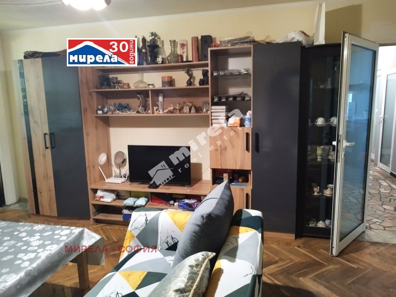 De vânzare  2 dormitoare Sofia , Liulin 7 , 95 mp | 29653667 - imagine [3]