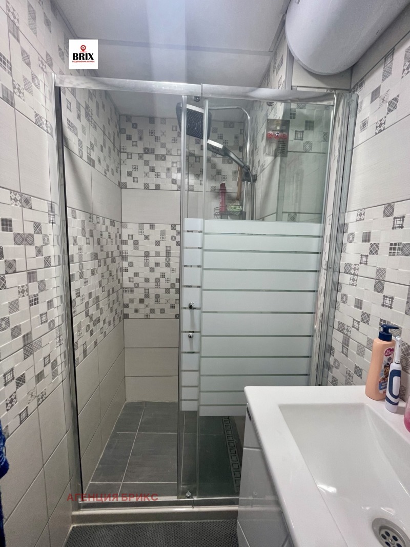 En venta  3 dormitorios Ruse , Rodina 1 , 100 metros cuadrados | 86420235 - imagen [8]