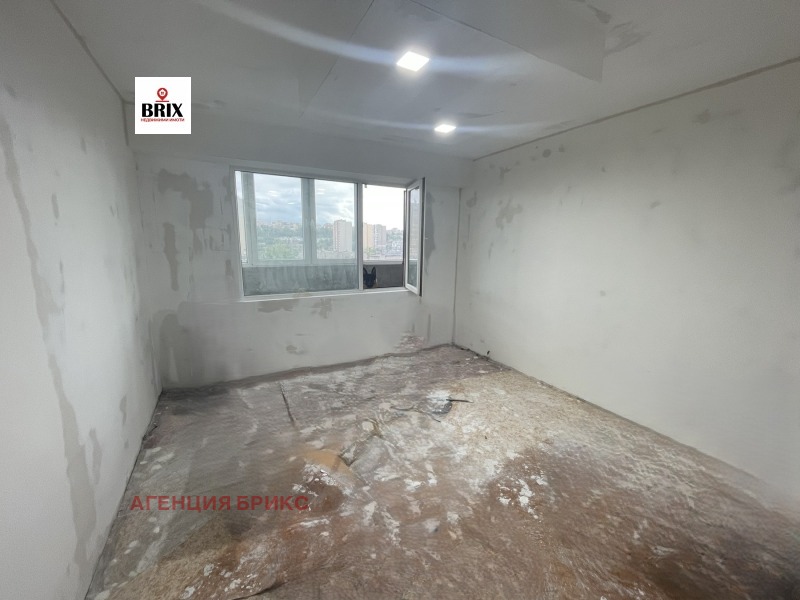 En venta  3 dormitorios Ruse , Rodina 1 , 100 metros cuadrados | 86420235