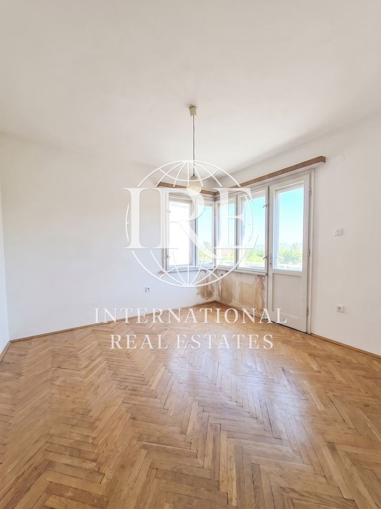 Продава 4-СТАЕН, гр. Варна, Център, снимка 9 - Апартаменти - 54884199