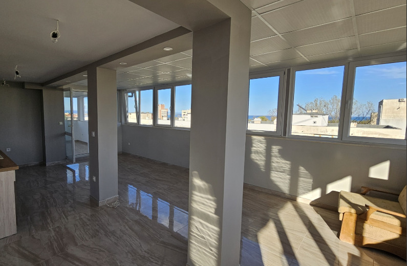 Продава МЕЗОНЕТ, гр. Бургас, Лазур, снимка 2 - Апартаменти - 52613065