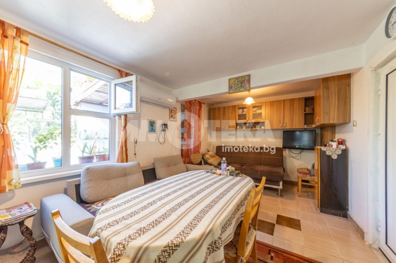 Προς πώληση  σπίτι Βαρνα , Ηζγρεβ , 242 τ.μ | 99154531