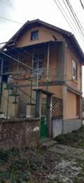 Продава КЪЩА, гр. Горна Оряховица, област Велико Търново, снимка 3