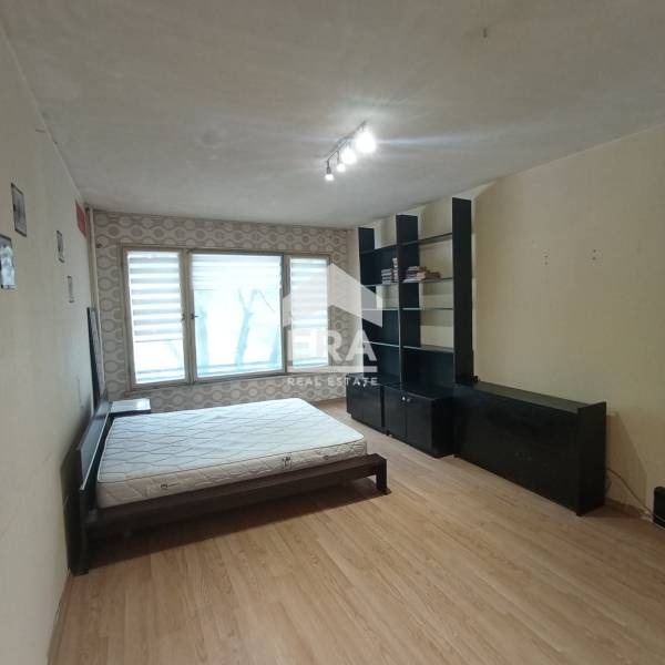Myytävänä  Studio Sofia , Krasna poljana 1 , 46 neliömetriä | 98999441