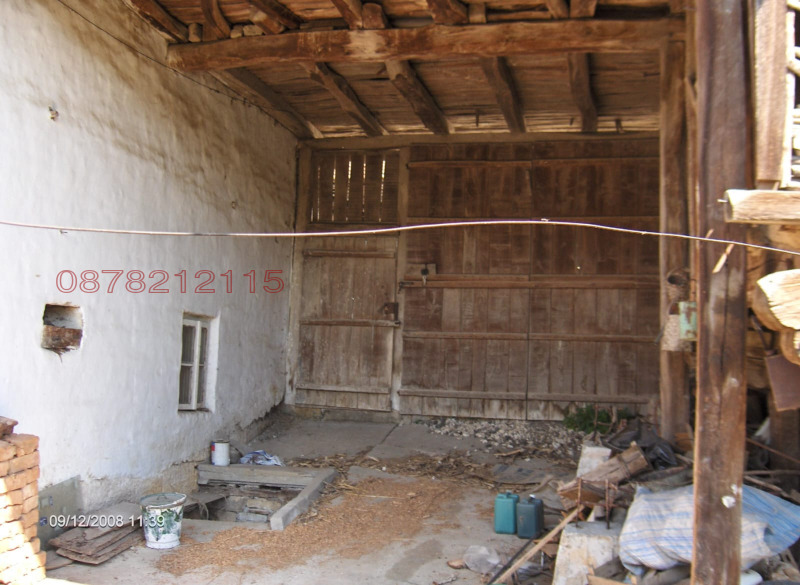 Продава КЪЩА, с. Осенец, област Разград, снимка 17 - Къщи - 53530756