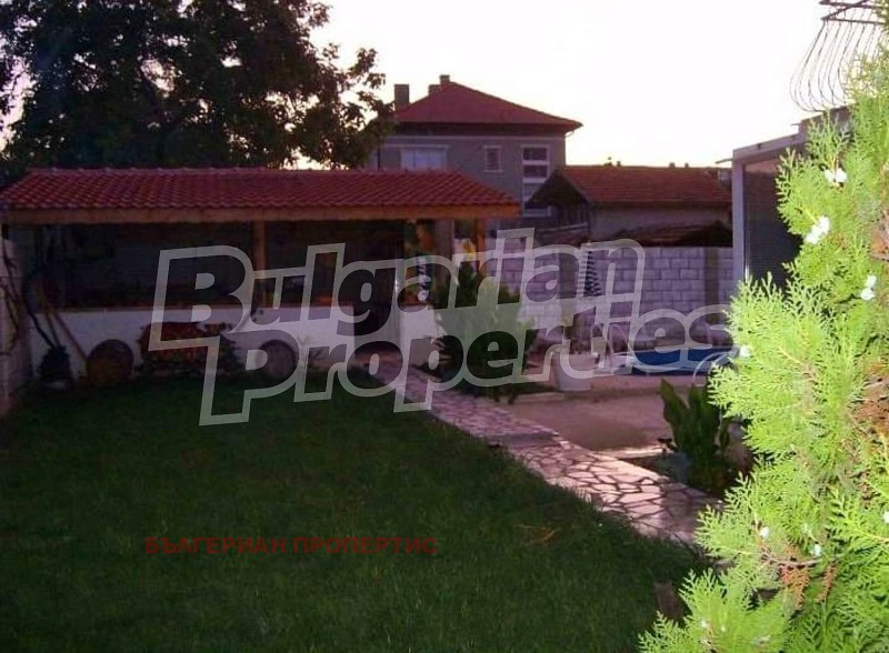 Продава КЪЩА, гр. Каварна, област Добрич, снимка 3 - Къщи - 52379066