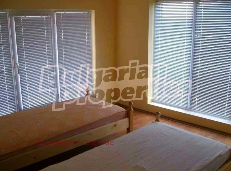 Продава КЪЩА, гр. Каварна, област Добрич, снимка 13 - Къщи - 52379066