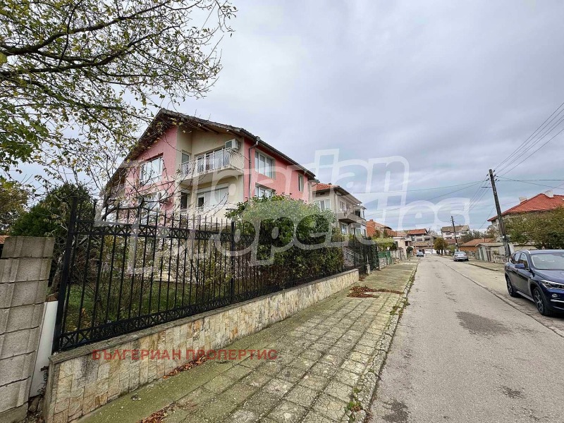 Продава КЪЩА, гр. Каварна, област Добрич, снимка 4 - Къщи - 52379066