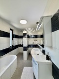 Продава КЪЩА, град Бургас, Сарафово • 320000 € • 14498293 — Holmes.bg