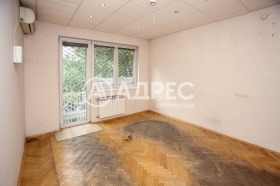 1 quarto Lozenec, Sofia