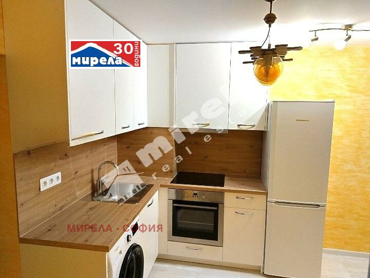 Продава  2-стаен град София , Център , 45 кв.м | 89871191