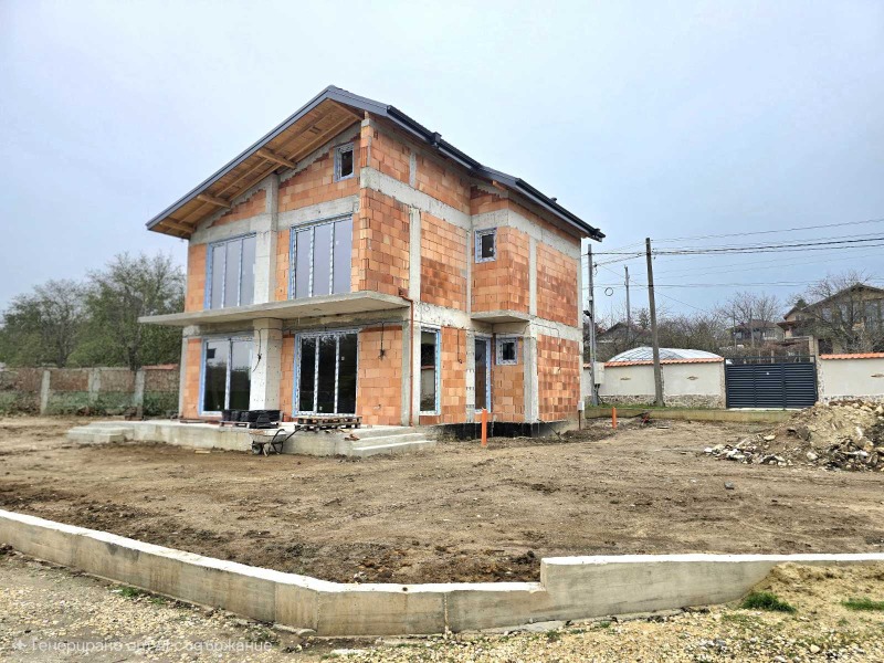 Продава КЪЩА, гр. Варна, м-т Добрева чешма