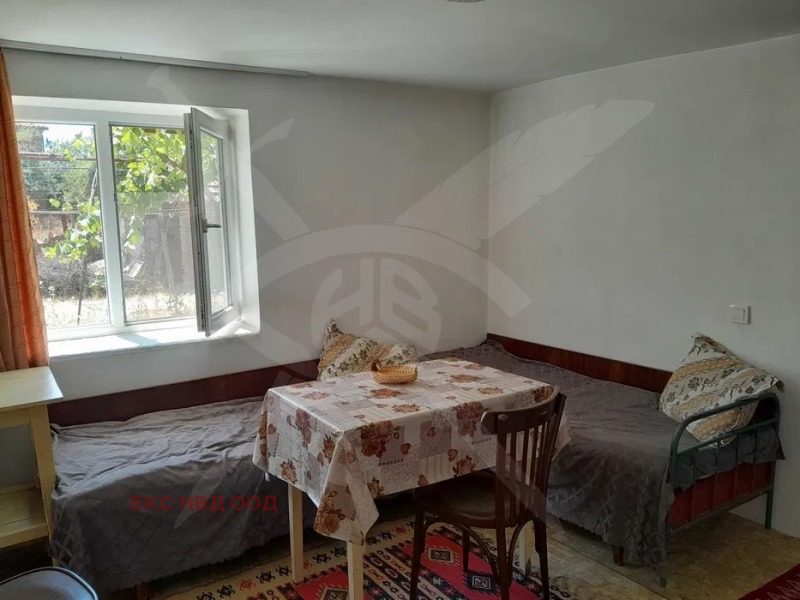 Продава КЪЩА, с. Православен, област Пловдив, снимка 2 - Къщи - 53201644