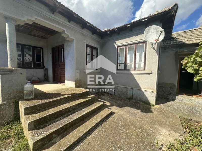 Продава КЪЩА, с. Селце, област Добрич, снимка 11 - Къщи - 56256445
