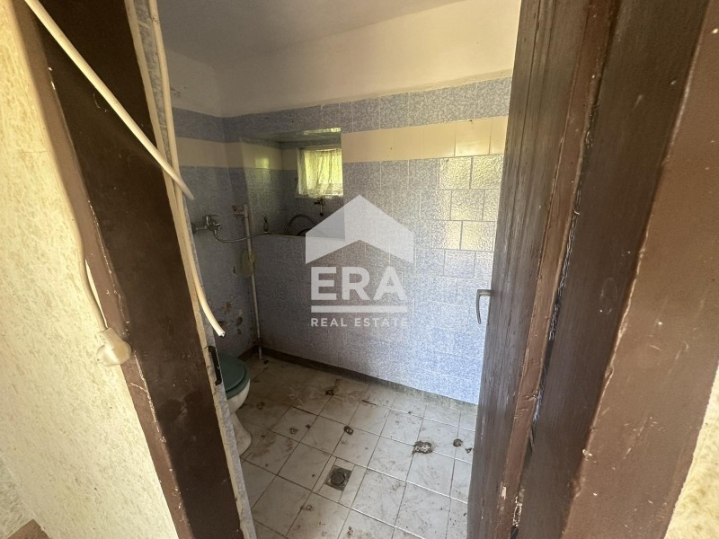 Продава КЪЩА, с. Селце, област Добрич, снимка 8 - Къщи - 56256445