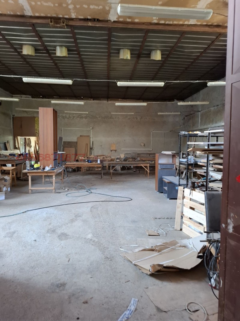 Продава ПРОМ. ПОМЕЩЕНИЕ, с. Орешак, област Ловеч, снимка 13 - Производствени сгради - 52782596