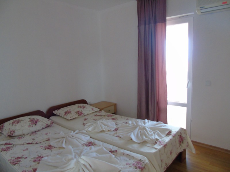 Продава ХОТЕЛ, с. Лозенец, област Бургас, снимка 12 - Хотели - 53118152