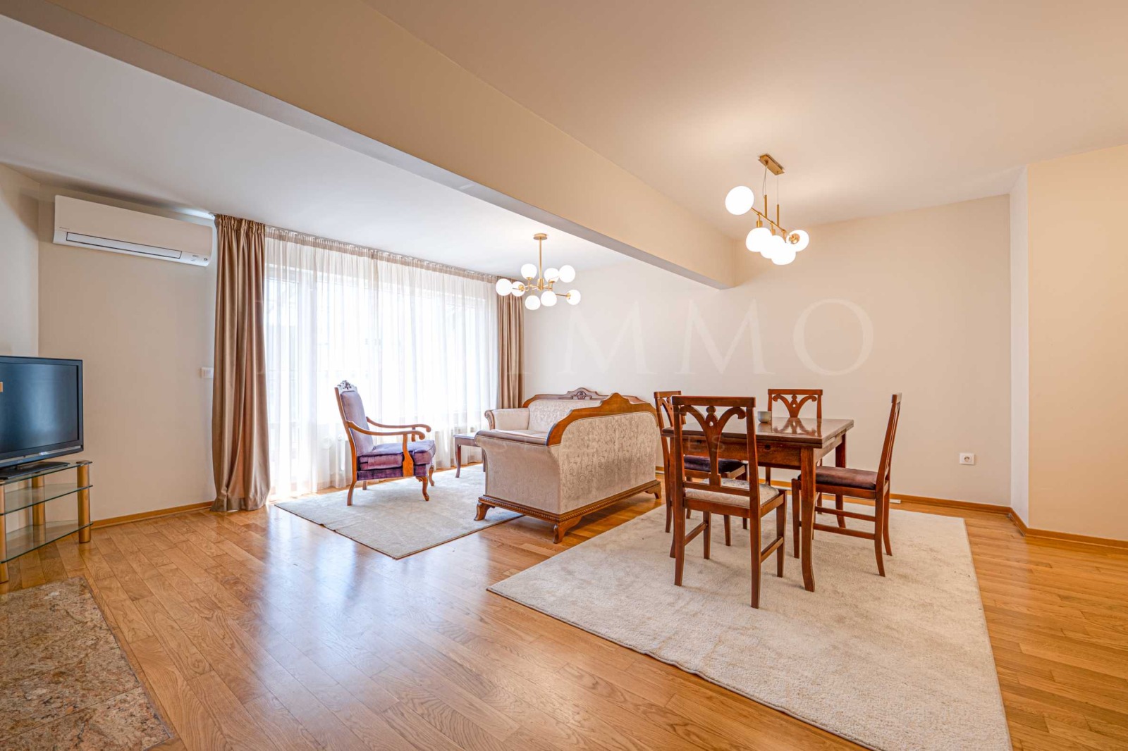 Продава 3-СТАЕН, гр. София, Център, снимка 2 - Апартаменти - 55709071