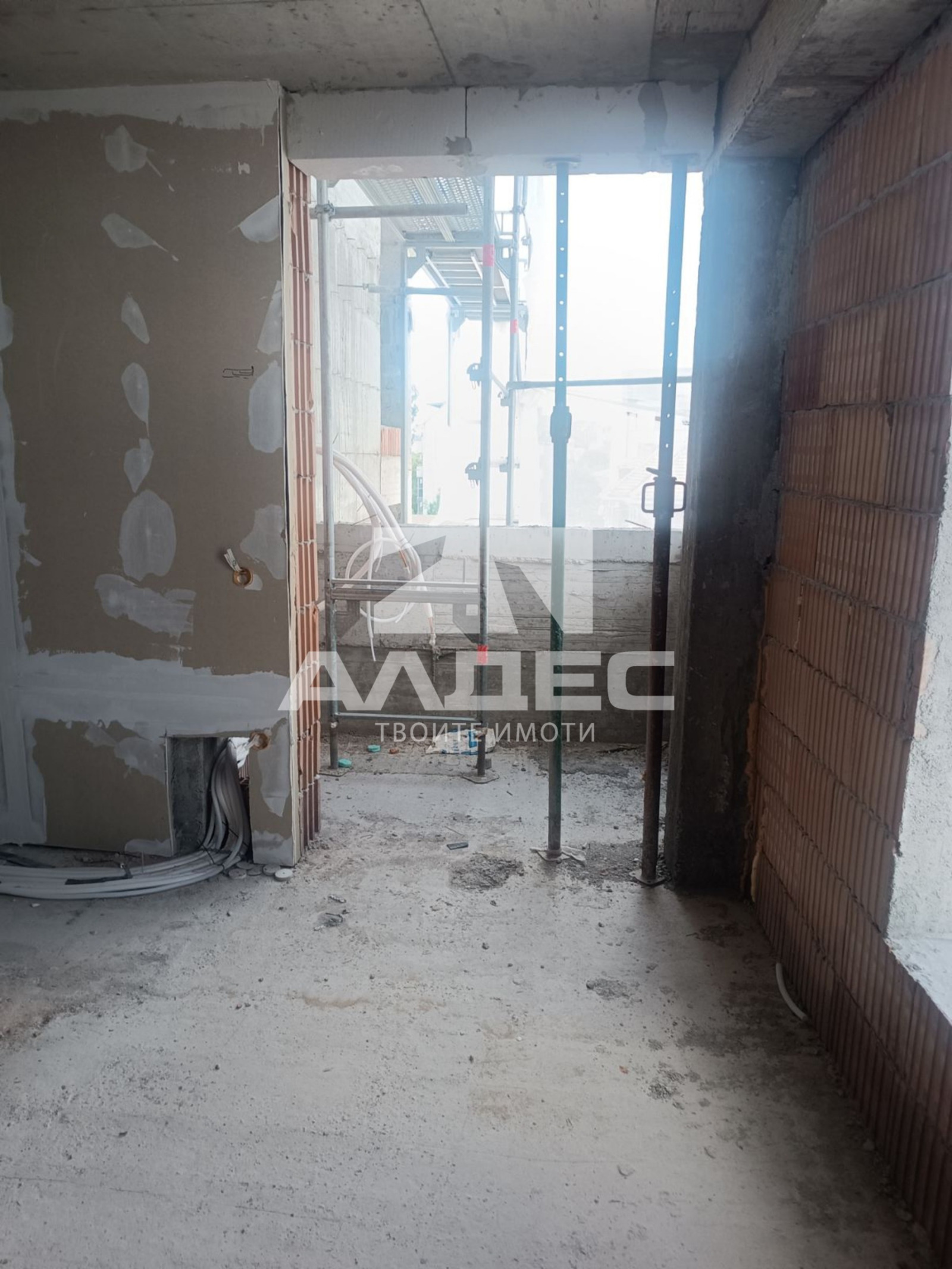 Продава 3-СТАЕН, гр. София, Банишора, снимка 14 - Апартаменти - 56033453