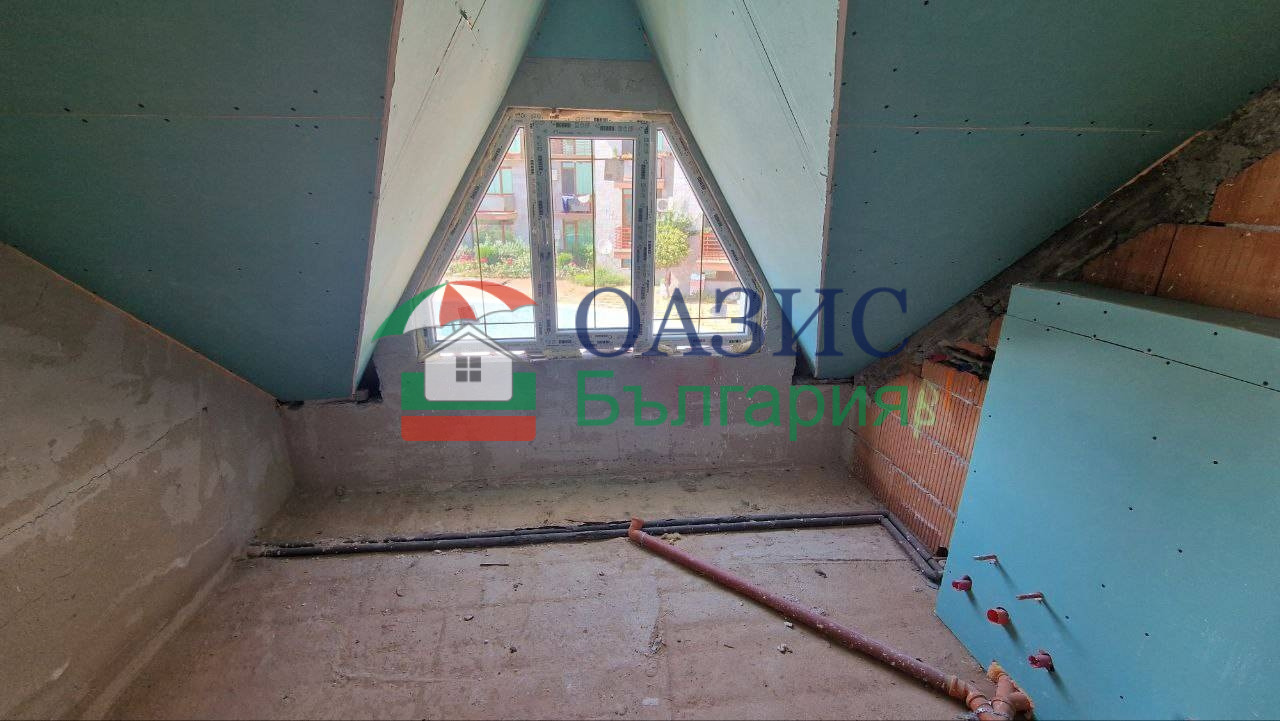 Продава КЪЩА, с. Кошарица, област Бургас, снимка 15 - Къщи - 50957679