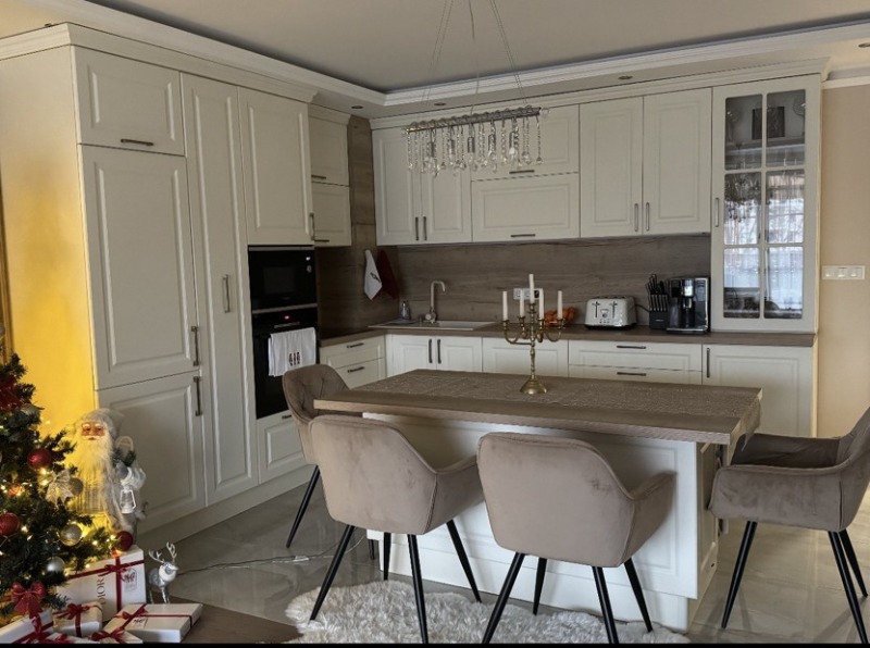 Продава 3-СТАЕН в област Стара Загора, гр. Казанлък - 105 кв.м / 250 000 € » 488 957.50 лв., ЕС ДИ ЕН ЕСТЕЙТС ЕООД