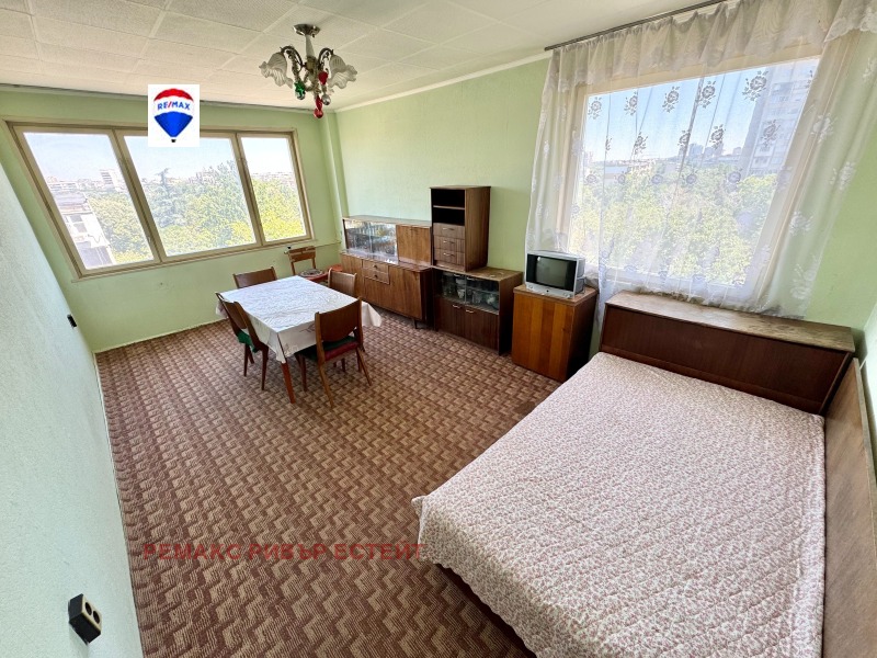 Продава  2-стаен град Русе , Здравец , 65 кв.м | 41389537 - изображение [2]