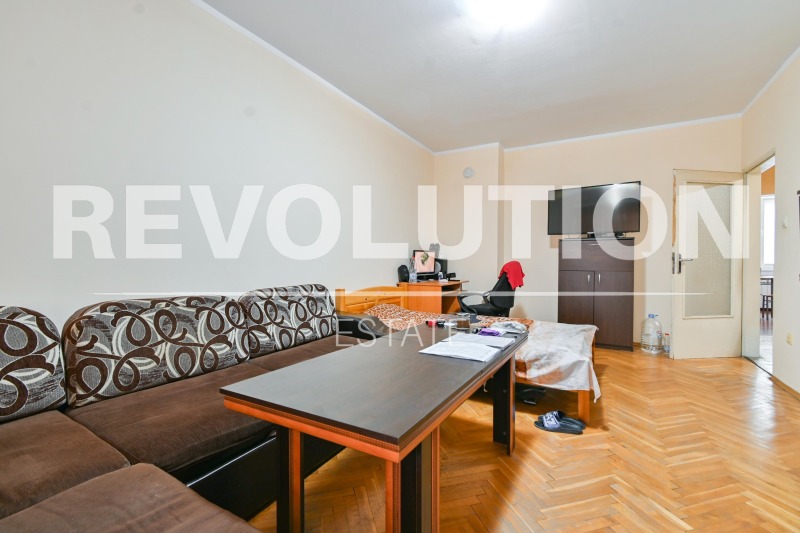 Til salgs  2 soverom Sofia , Mladost 1 , 87 kvm | 44859764 - bilde [2]