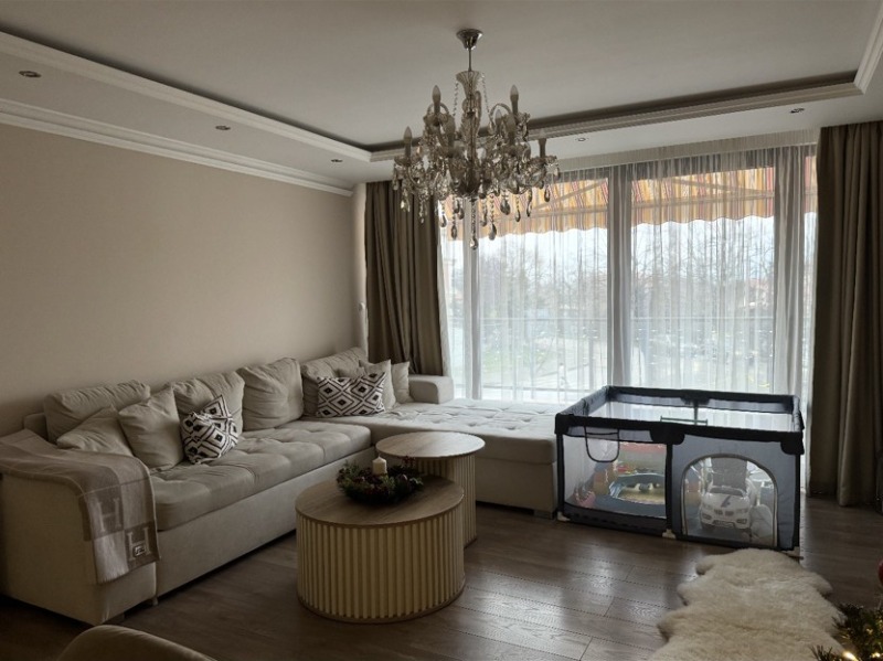 Продава 3-СТАЕН, гр. Казанлък, област Стара Загора, снимка 5 - Апартаменти - 53022458