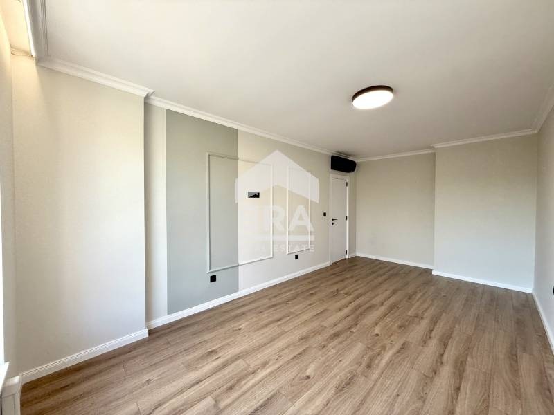 Продава 4-СТАЕН, гр. Велико Търново, Център, снимка 10 - Апартаменти - 55097329