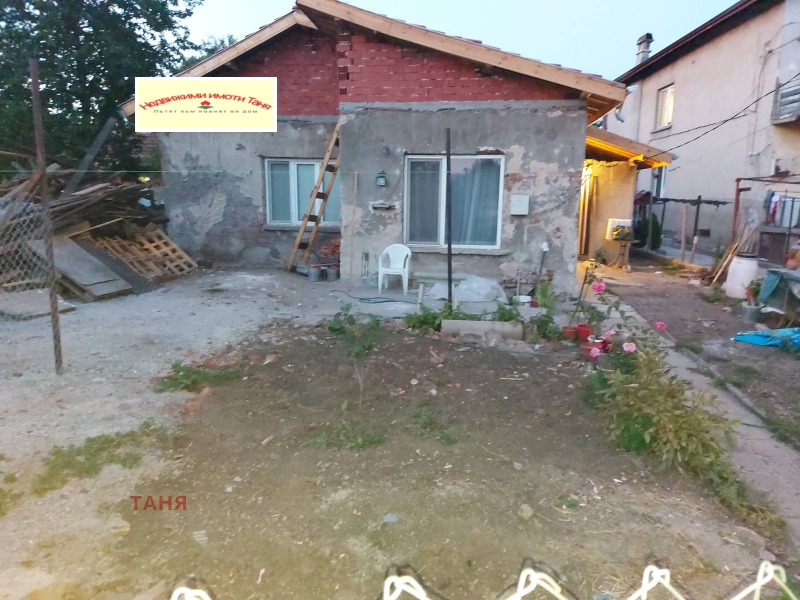 Продава  Къща град Перник , Рудничар , 80 кв.м | 55871235 - изображение [12]