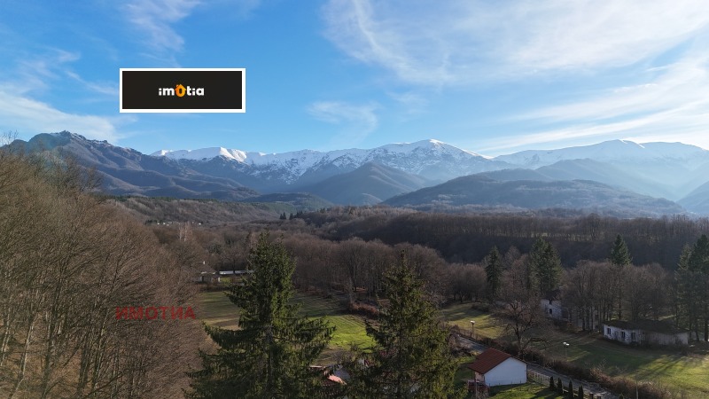 Продава КЪЩА, гр. Априлци, област Ловеч, снимка 11 - Къщи - 52723453