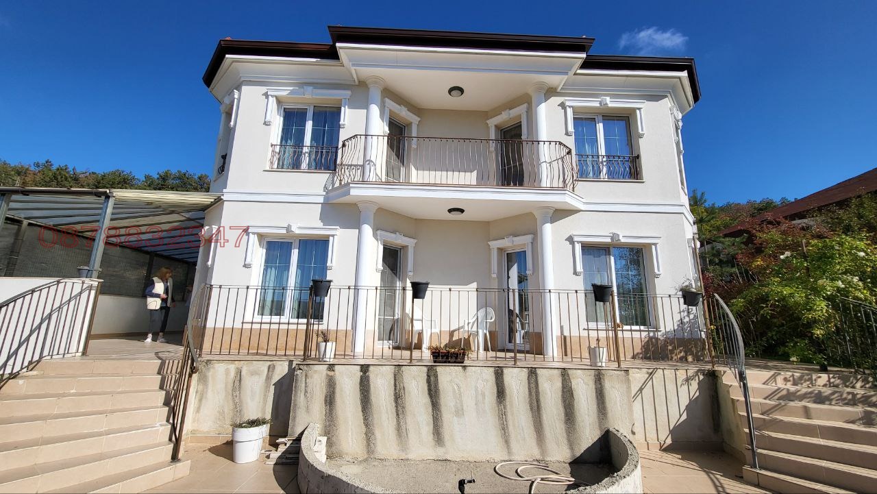 Продава КЪЩА, гр. Варна, Виница