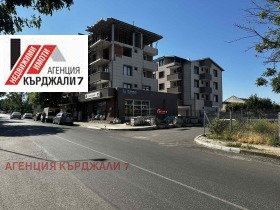 Продажба на имоти в гр. Момчилград, област Кърджали — страница 2 - изображение 8 