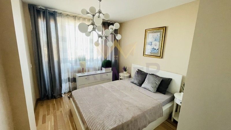 Na sprzedaż  1 sypialnia Sofia , Malinowa dolina , 73 mkw | 88096497 - obraz [3]