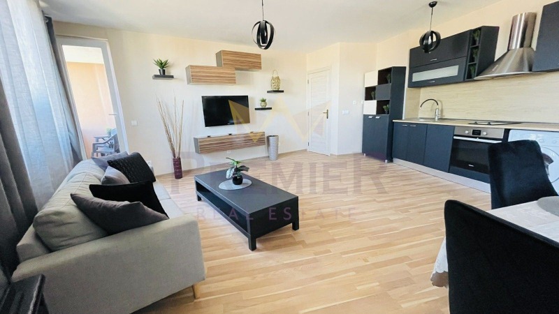 Na sprzedaż  1 sypialnia Sofia , Malinowa dolina , 73 mkw | 88096497