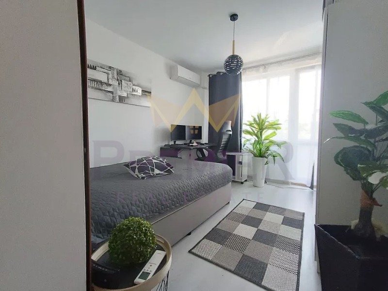 Till salu  2 sovrum Varna , Tjaika , 82 kvm | 64462604 - bild [6]