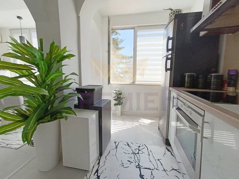 Till salu  2 sovrum Varna , Tjaika , 82 kvm | 64462604 - bild [3]
