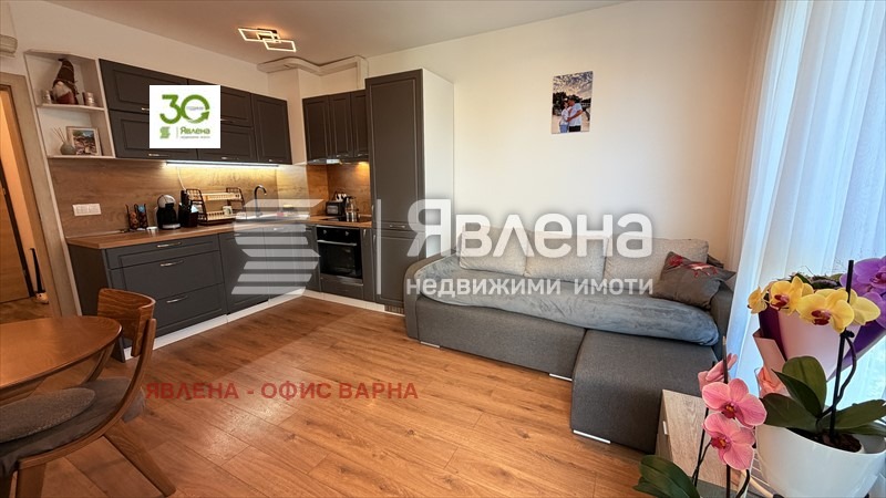 Продава 3-СТАЕН, гр. Варна, к.к. Св.Св. Константин и Елена, снимка 6 - Апартаменти - 55083173