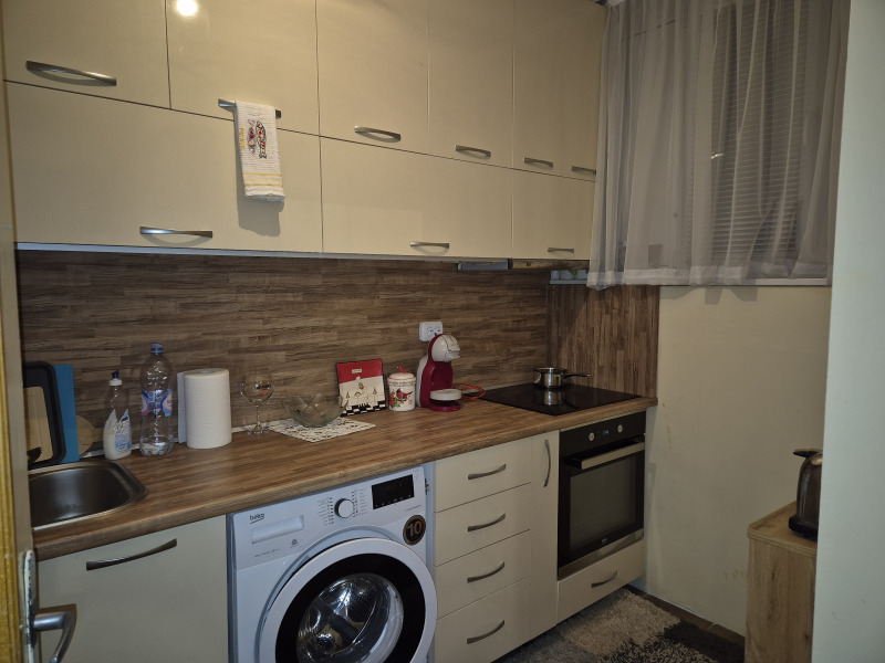 Na sprzedaż  3 sypialnie Stara Zagora , Centar , 130 mkw | 72858690