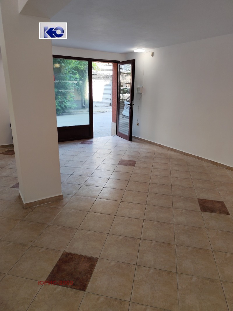 Продава МАГАЗИН, гр. Пловдив, Каменица 1, снимка 2 - Магазини - 53351774